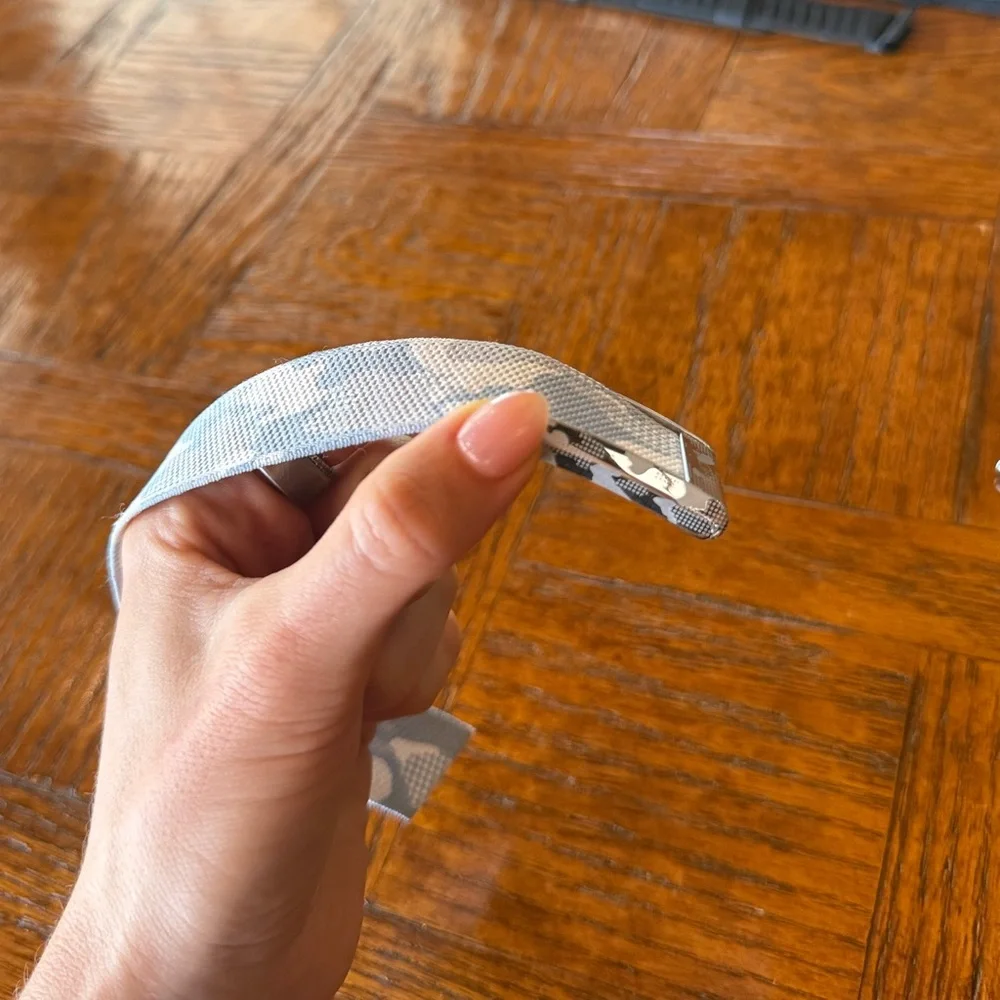 WHOOP 4.0 Band | Unworn - Picture 2 of 5